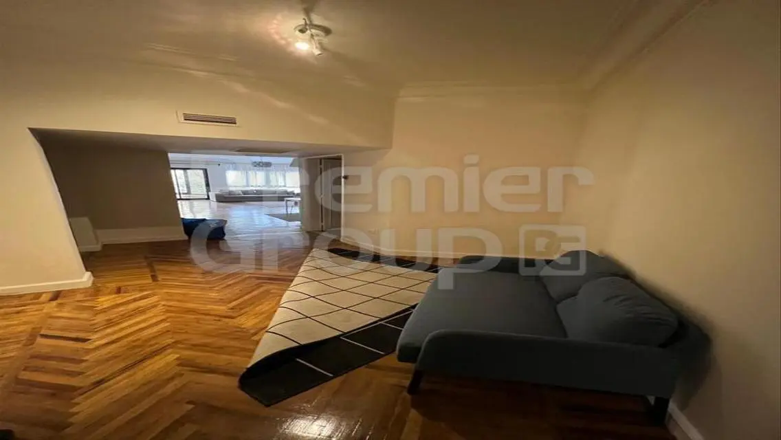 Luxurious 3-Bedroom Apartment with Beautiful Views