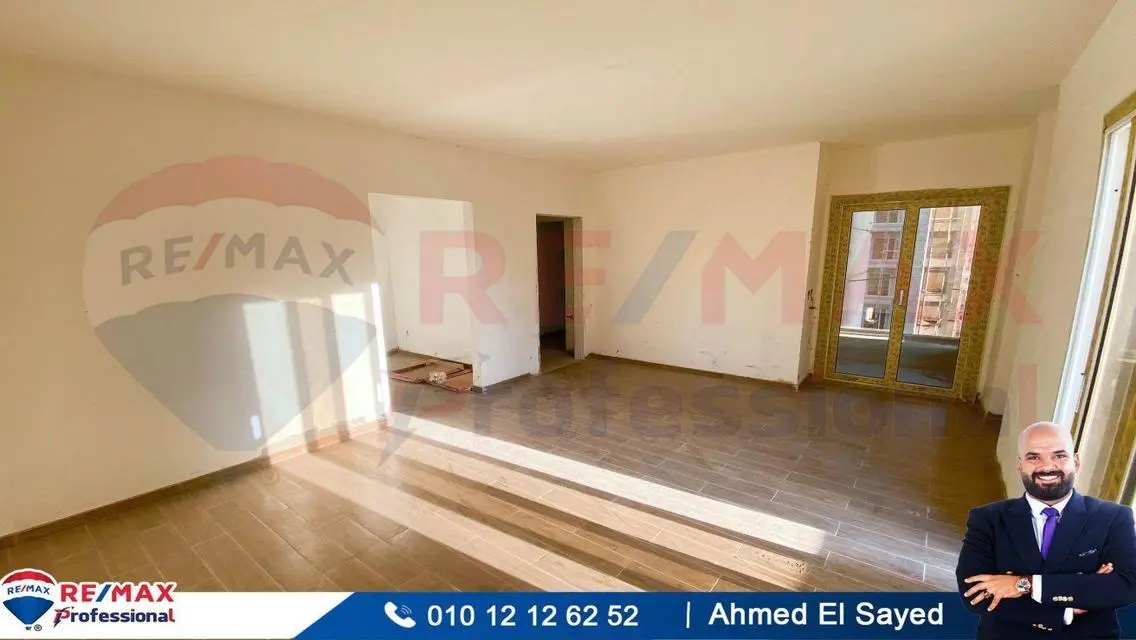 Luxurious Apartment with Balcony for Sale