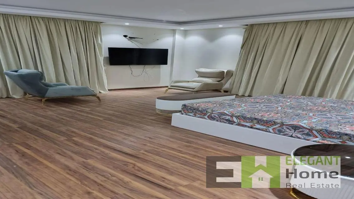 Luxury Apartment for Rent - 280 sqm