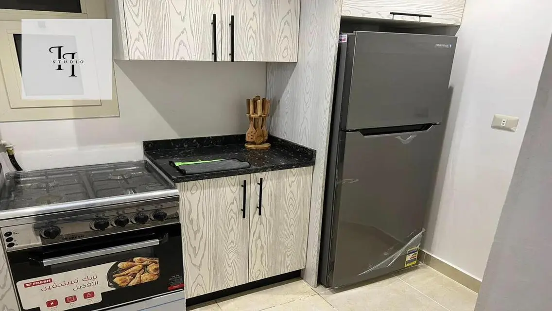 Modern Apartment with Full Furnishings in Prime Location