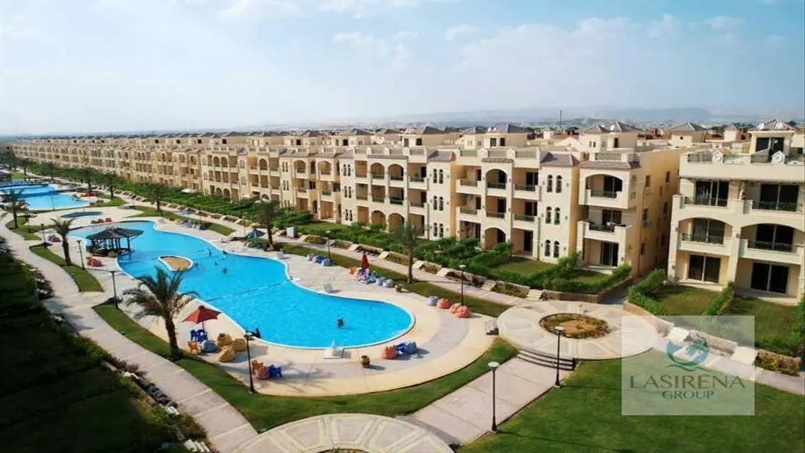 فيلا فاخرة للبيع في قلب الطبيعة