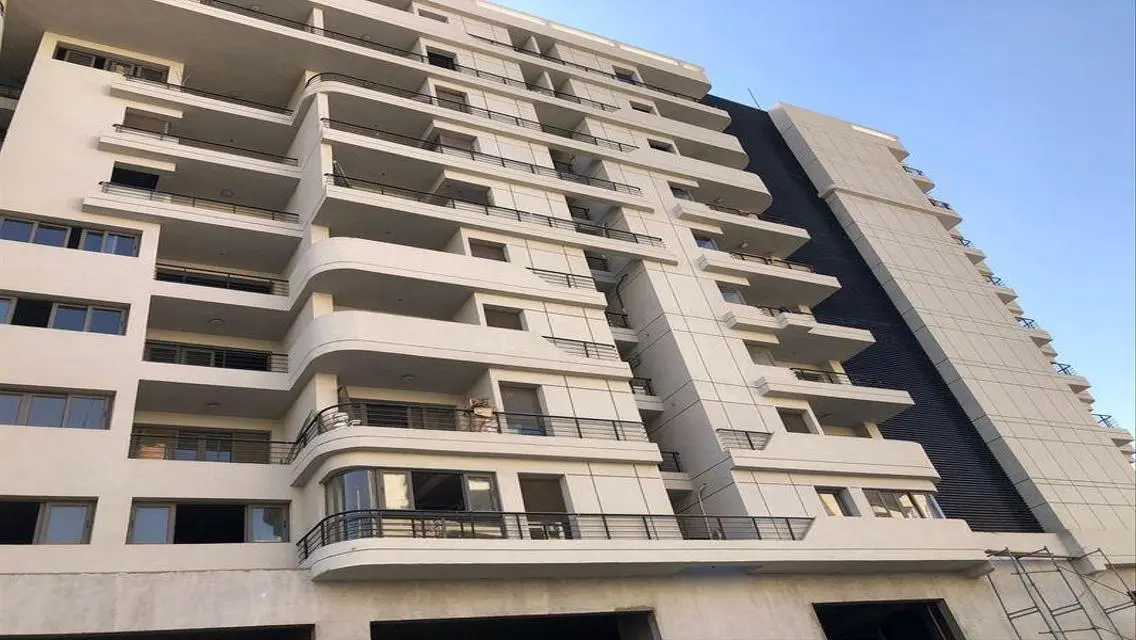 Luxury Apartment in Heliopolis Compound