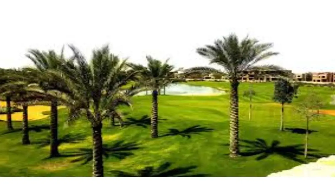 Luxury Apartment with Private Garden and Pool