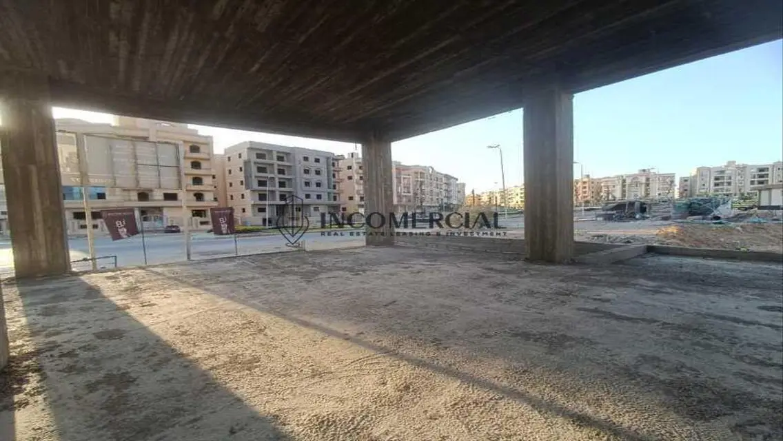عقار فاخر بمساحة 450 متر²