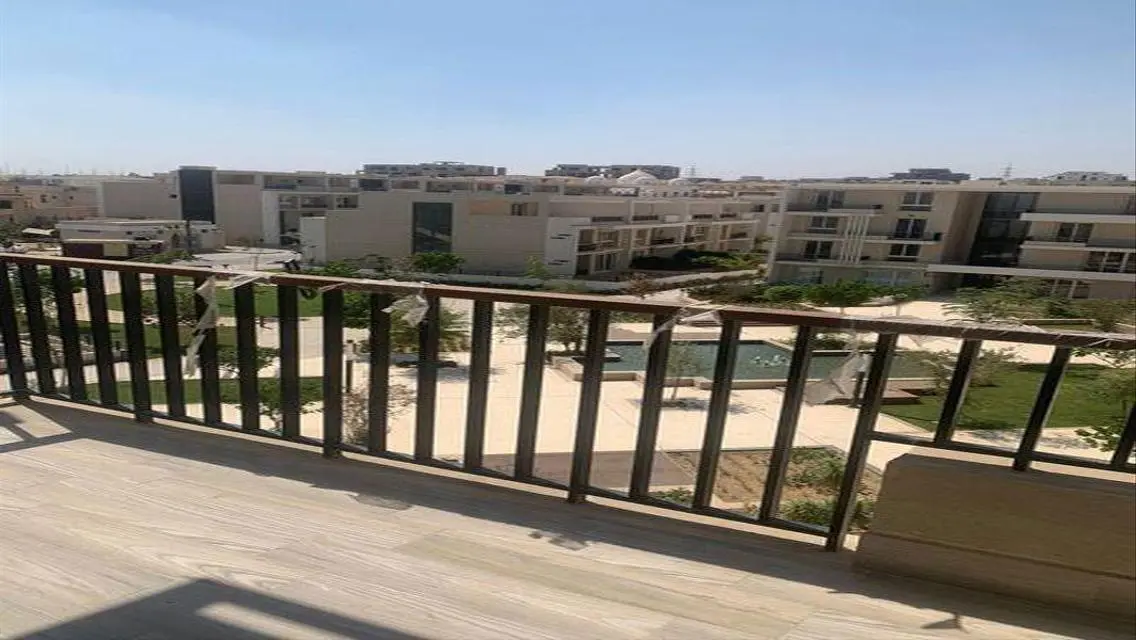 شقة فاخرة مع إطلالة مميزة بسعر 4,750,000