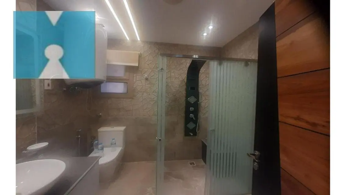 شقه اول سكن 171 متر ارضي بحديقه في اوبرا سيتي