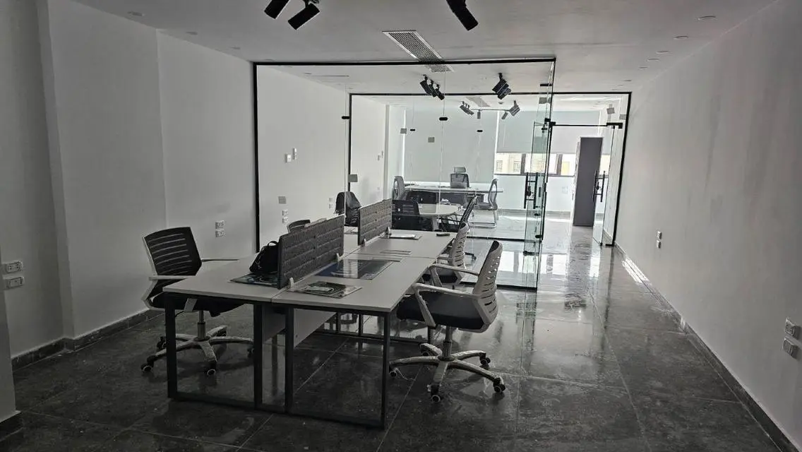 A distinguished office in Sodic