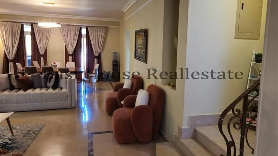 Villa for rent in Madinaty stand alone
