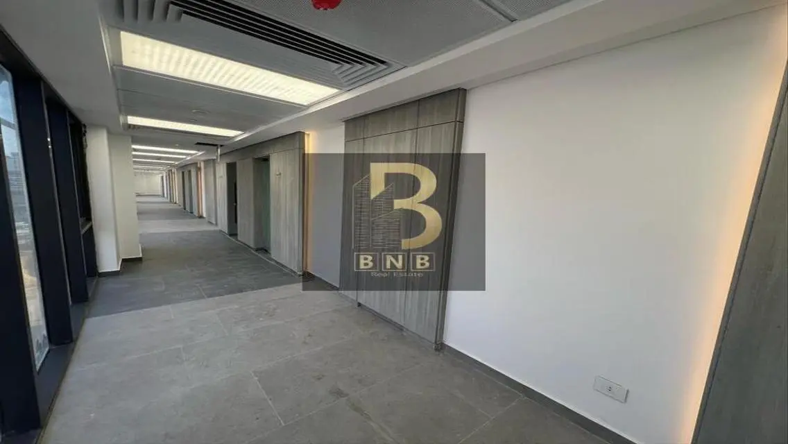 Finished admin space 3000sqm prime location
