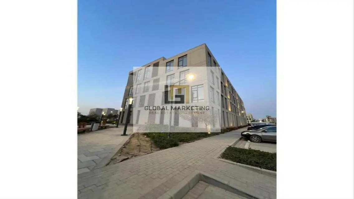 Floor for sale 1450m  in District 5