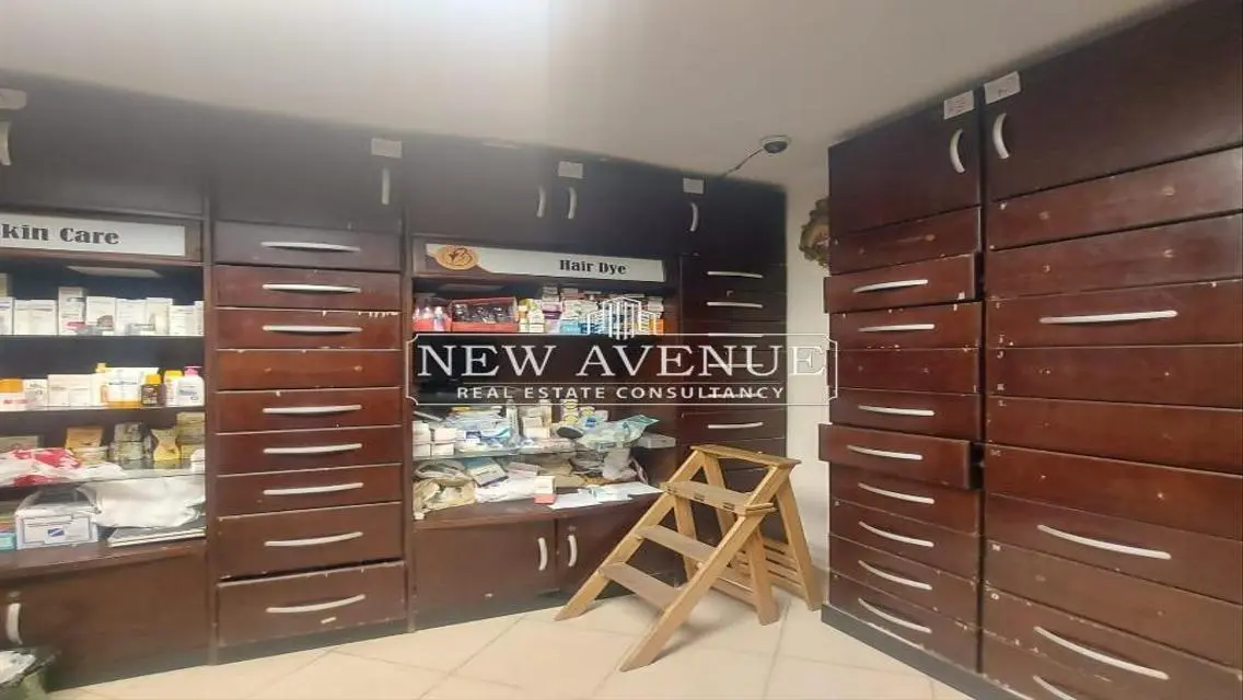 Luxurious Property with Spacious Area in the Heart of the City