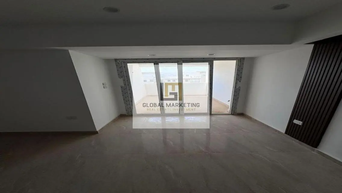 Great view-Bargain price -Excellent location