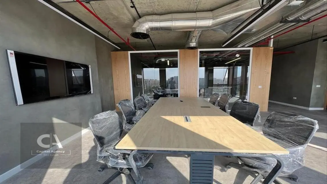 Office for rent 136m at a special price in Eastown