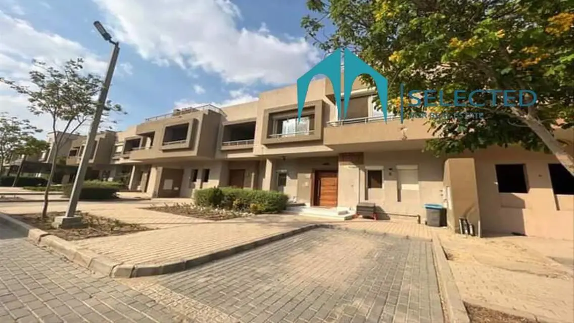 فيلا  للبيع  فى جولف اكستنشن  بالم هيلز