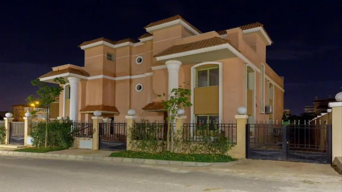 Twin House for sale RTM in El Shorouk over 4 years
