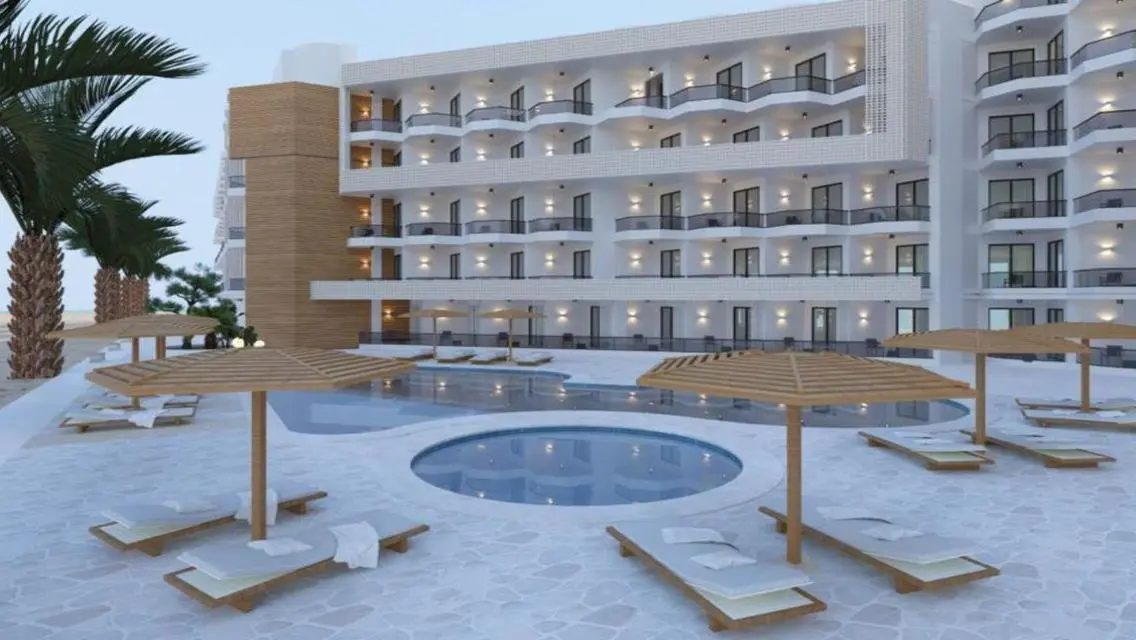 Luxury Sea View 3-Bedroom Apartment in Hurghada