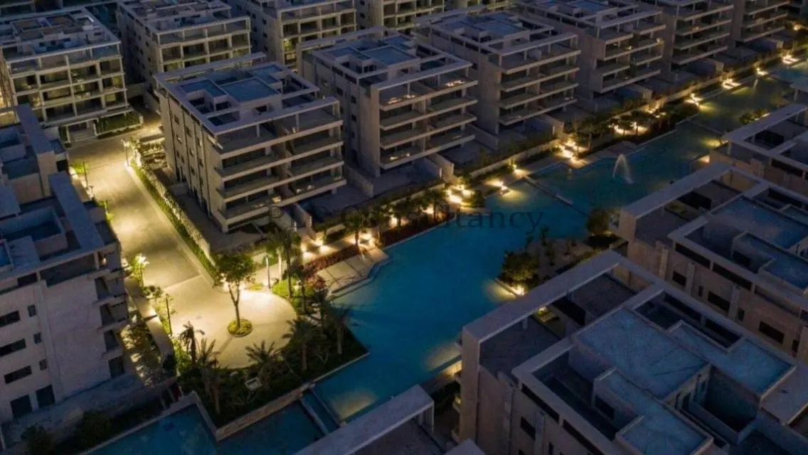 بنتهاوس للبيع فى ليك فيو lake view متشطب