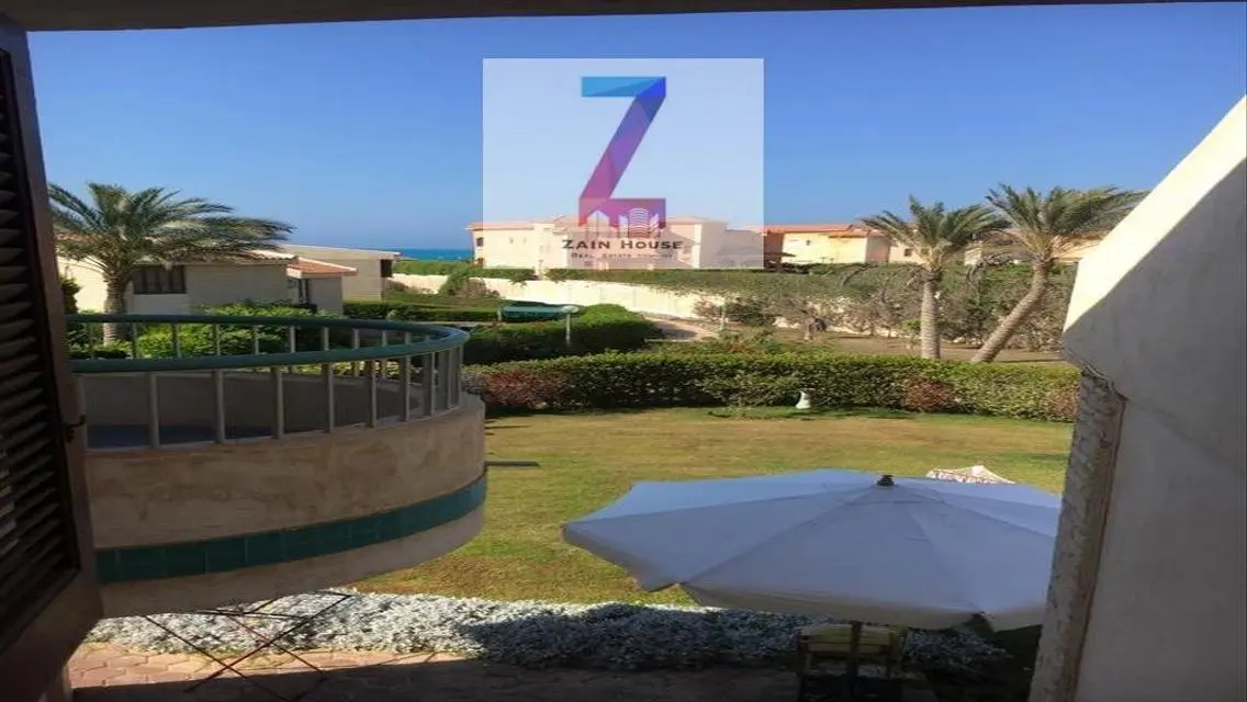 للبيع فيلا مفروشه قريبه للبحر صف ثالث