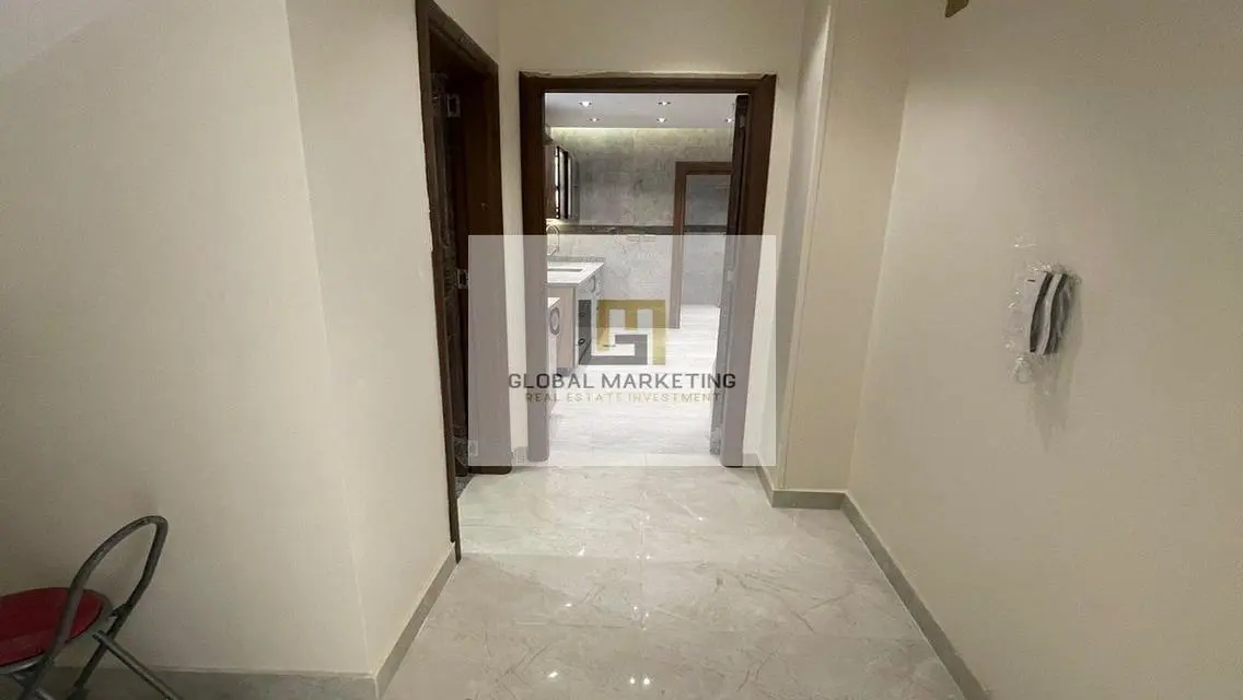 Duplex with garden for rent with kitchen Eastown