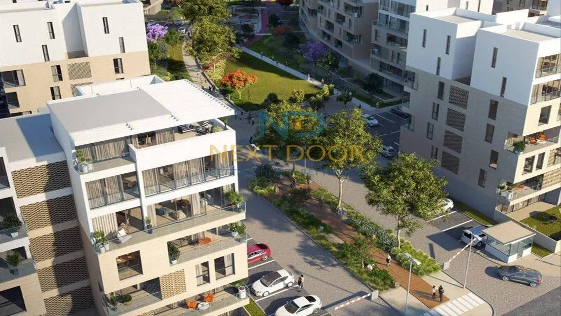 For Rent| Upper Duplex Finished in Best Location