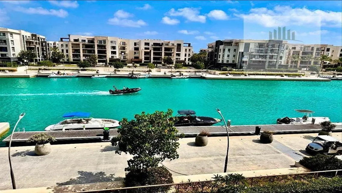 Chalet for sale direct on lagoon in marina marassi
